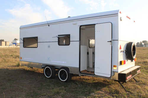 Imagen 19 de 25 de Casa Rodante Modelo Americano De 5,50mt Homologada