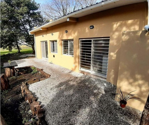 Casa En Venta De 2 Dormitorios En Colina Alegre