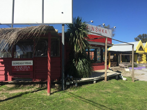 Local - El Tesoro