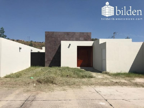 Imagen 1 de 12 de Casa Sola En Venta Fracc. Residencial Caletto