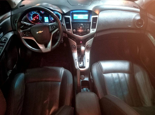 Imagem 5 de 6 de Chevrolet Cruze 1.8 Lt 16v Flex 4p Automático