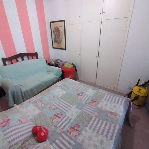 Espacio Para Fábrica + Chalet En Primer Piso
