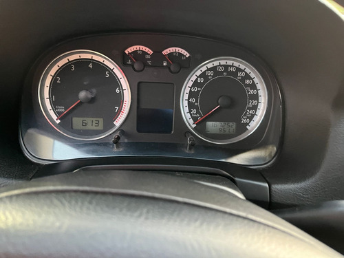 Volkswagen Bora 1.8 T Highline Tiptr Cu