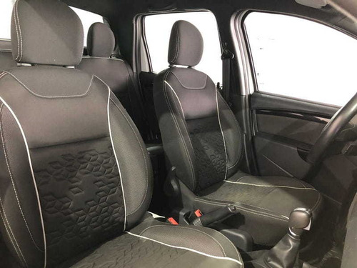 Imagem 9 de 10 de Renault Oroch 2.0 Dyn 4x2 At 2019