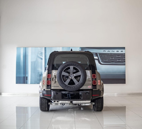 Land Rover Defender 3.0 D300 Turbo Diesel Mhev 110 X-dynamic