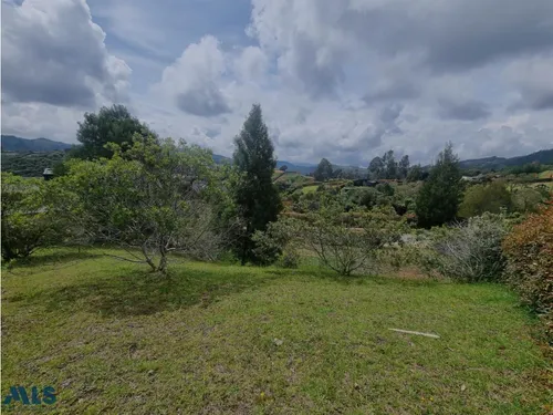 Lote Con Vista En El Alto De Palmas(mls#251300)
