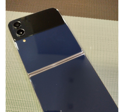 Samsung Galaxy Z Flip4 5G 5G 256 GB azul marino 8 GB RAM - Aceptable (Reacondicionado) - Aceptable (Reacondicionado)