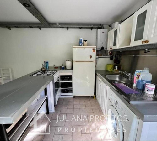 Casa De 4 Ambientes En Quilmes Oeste