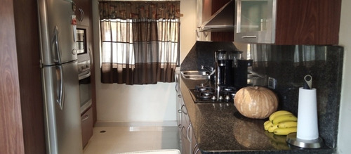 Imagen 8 de 18 de 163366 Carmen Maria Gonzalez Vende Acogedor Townhouse En Manantial - Naguanagua (0412-4359728)