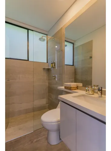 Apartamento En Venta En El Poblado Los Balsos