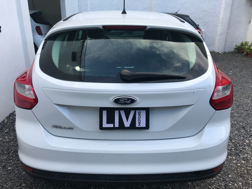 Ford Focus S 1.6 N Mt Año 2014 - Liv Motors