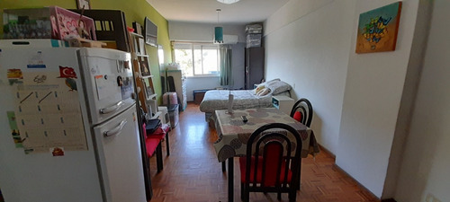 Imagen 2 de 8 de Liniers - Amplio Dpto 1 Amb, (28 M2) Muy Luminoso