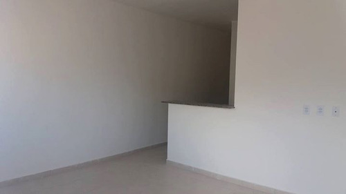 Imagem 2 de 13 de Casa De 3/4 Com Entrada De 3 Mil A 15 Min. Do Flamboyant