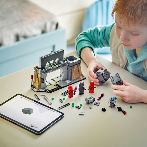 Lego Star Wars Batalla Entre Paz Vizsla Y Moff Gideon 75386 289 Star Wars Tm