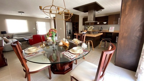 Imagen 3 de 14 de Casa En Venta En Pachuca Exclusivo Fraccionamiento