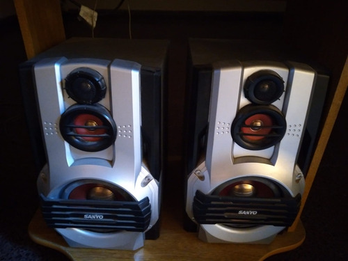 Minicomponente Sanyo Plateado 2500 W (Usado)