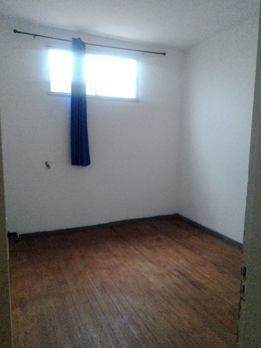 Imagen 3 de 7 de Apto De Dos Cuartos C/patio S/comision