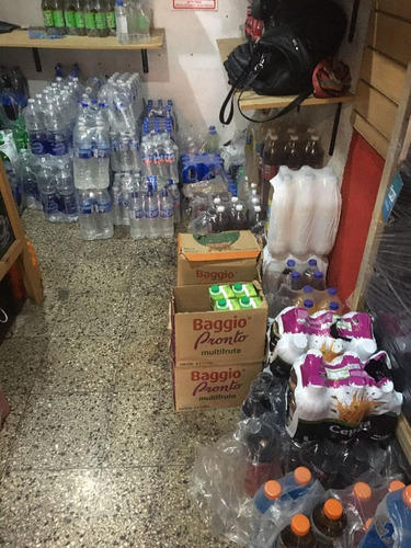 Imagen 13 de 16 de Fondo De Comercio - Kiosko Almacen - Olivos