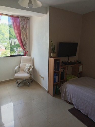 Imagen 10 de 16 de Bello Y Moderno Apartamento Céntrico
