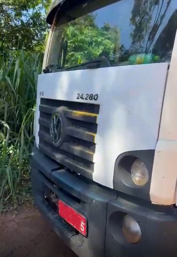 Vw 24280 2013/13 Roll On Roll Off G25