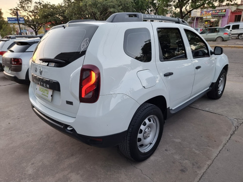 Imagen 2 de 15 de Renault Duster 1.6 Ph2 4x2 Expression