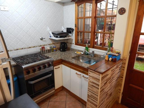 Imagen 3 de 13 de Triplex - Frente - 4 Ambientes - Cochera - Castelar Norte