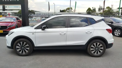 Seat Arona REFERENCE
