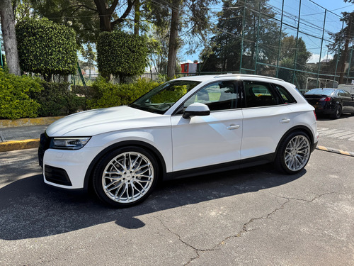 Audi Q5 2.0 L T Dynamic Dsg