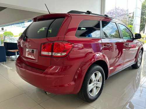 Dodge Journey 2.4 Se 7 Pasajeros At