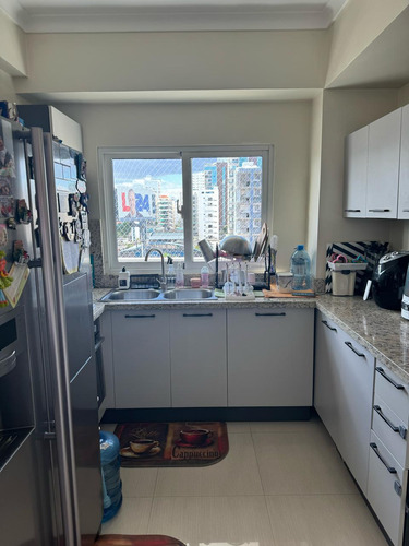 Apartamento Moderno Disponible En El Vergel Piso Alto, 2 Hab