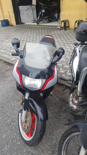 Imagem 3 de 4 de Honda Cbr 600f