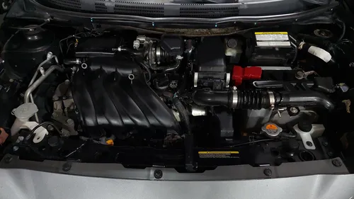 Nissan March 1.6 Advance