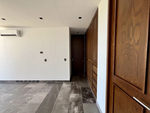 Departamento En Venta/renta De 2 Habitaciones, Arthouse Merida, Para Estrenar