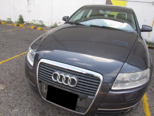 Audi A6 2.8 V6 Multitronic Lujo