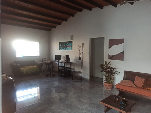 Imagen 9 de 12 de Noreida Delgado +58 414-1431887 / Casa En Venta La Esmeralda San Diego Valencia.
