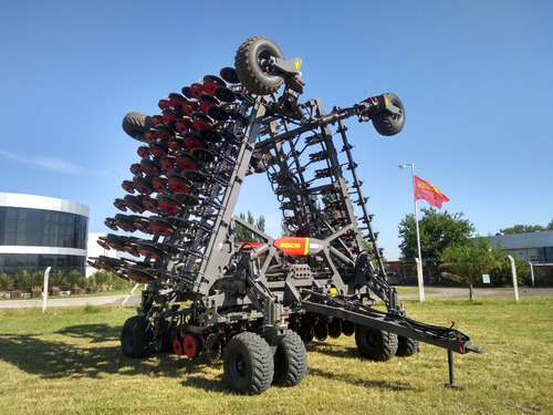 Sembradora Indecar Torflex + Torbox