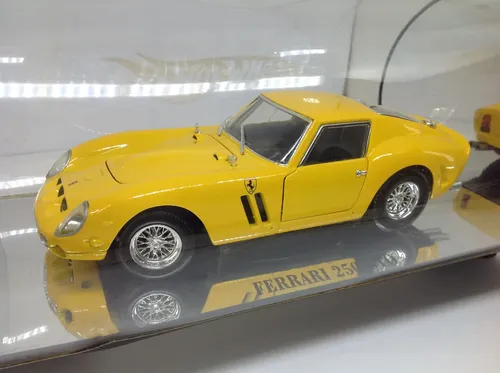 Miniatura Hotwheels 1/18 Ferrari 250 Gto Impecável Cor Rara