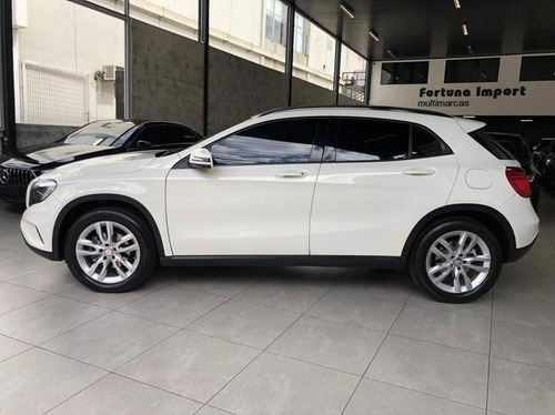 Imagem 5 de 8 de Mercedes-benz Gla 200 1.6 Cgi Style 16v Turbo Flex 4p