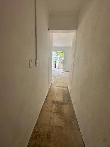 Local Comercial En Venta En La Zona Universitaria, Distrito Nacional