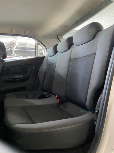 Volkswagen Gol 1.0 12V MPI TOTALFLEX 4P MANUAL