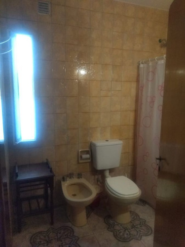 Imagen 14 de 15 de Casa En Venta De 4 Dormitorios C/ Cochera En Villa Del Lago