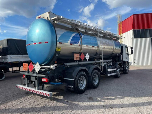 Volvo Vm 330 8x2 Com Tanque Inox Ano 20