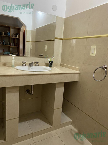 Imagen 10 de 22 de Excelente Casa A La Venta En Castelar Norte