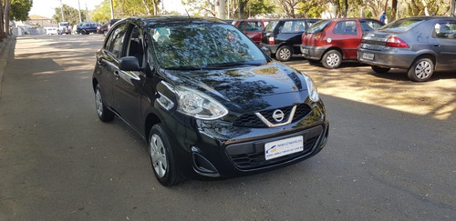 Imagem 4 de 9 de March Conforto 1.0 12v Flex 2017 Com Apenas 80.000 Km