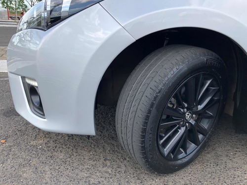 Imagem 11 de 12 de Toyota Corolla Xei 2017 Dynamic 2.0 Automático Sport Quitado