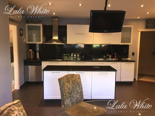Imagen 7 de 20 de Venta - Casa En El Rocío