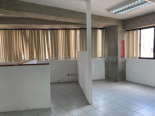 Se Vende Edificio En Las Palmas