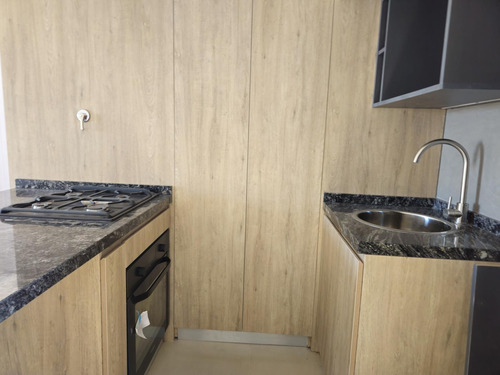 Venta De Departamento De 1 Dormitorio A Estrenar En Salta 3550, Rosario Con Amenities