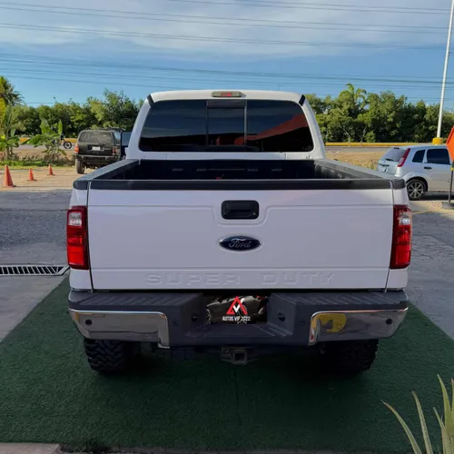 Ford Super Duty F-250 4x4