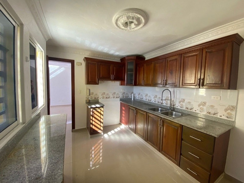 Imagen 23 de 30 de Vendo Apartamento 3er Nivel San Isidro